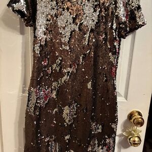 Sequin short sleeve mid thigh dress